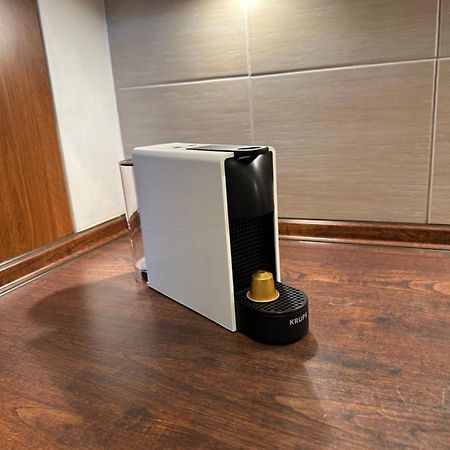 Studio Na Starej Ochocie Apartman Varsó Kültér fotó